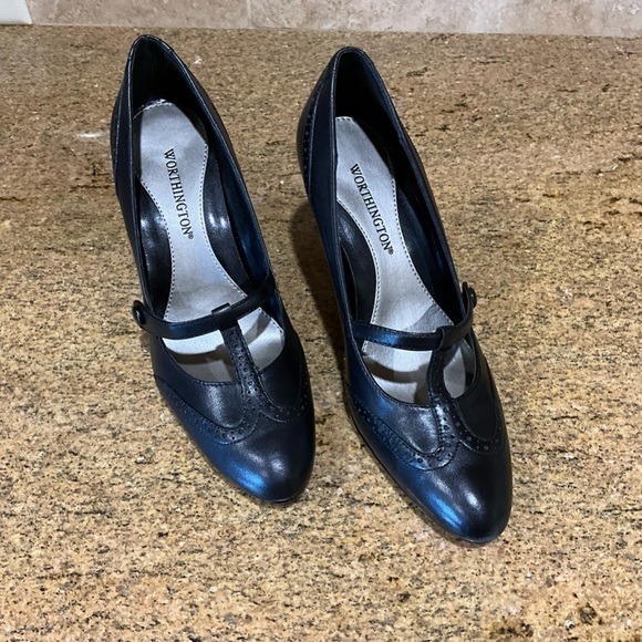 Worthington Shoes - Worthington Black Leather MaryJane Heels 6M Never Worn